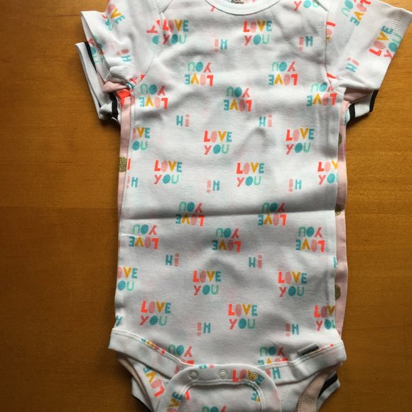 Gerber "Hello" Onesies - 3 pack - 12M - Picture 2 of 3